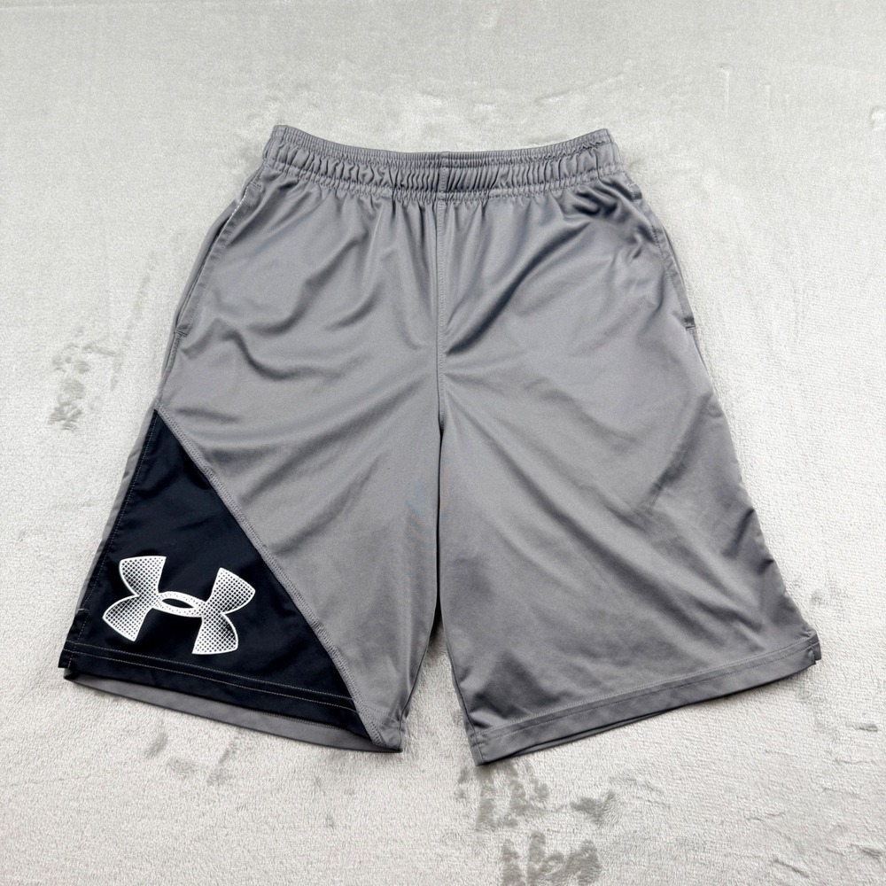 Under Armour Boys Gray Athletic Shorts Size Medium YMD Loose Fit Activewear